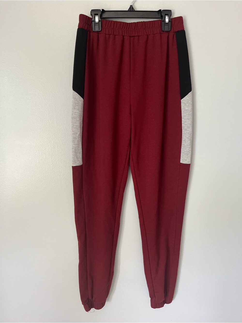 Women’s Color Block Jogger Sweatpants Burgundy Black Gray Size Medium